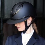 Jātnieku ķivere Adele Mips Lami-Cell